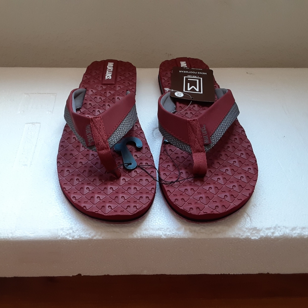 Muk luks - Picture 2 of 3
